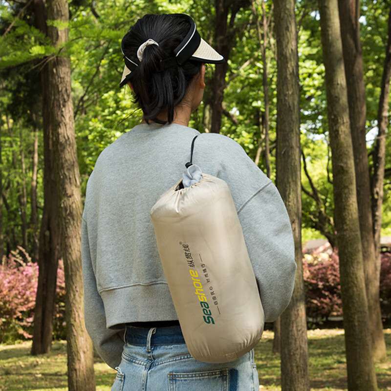 軽量コンパクト アウトドアシュラフ