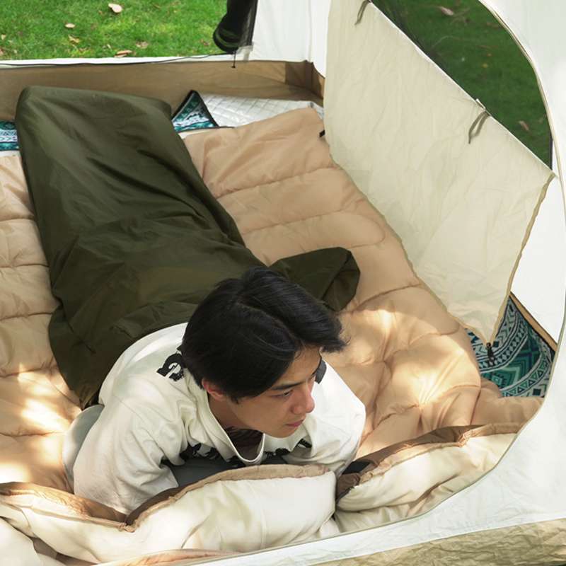 シュラフ 軽量コンパクト寝袋 山旅の友