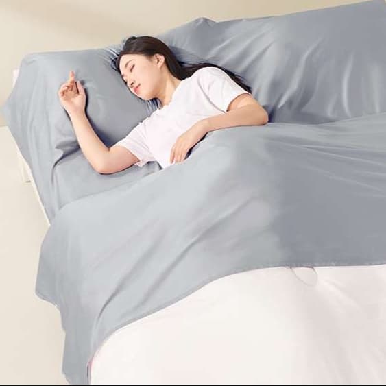 シュラフ 旅行用コンパクト収納バッグ