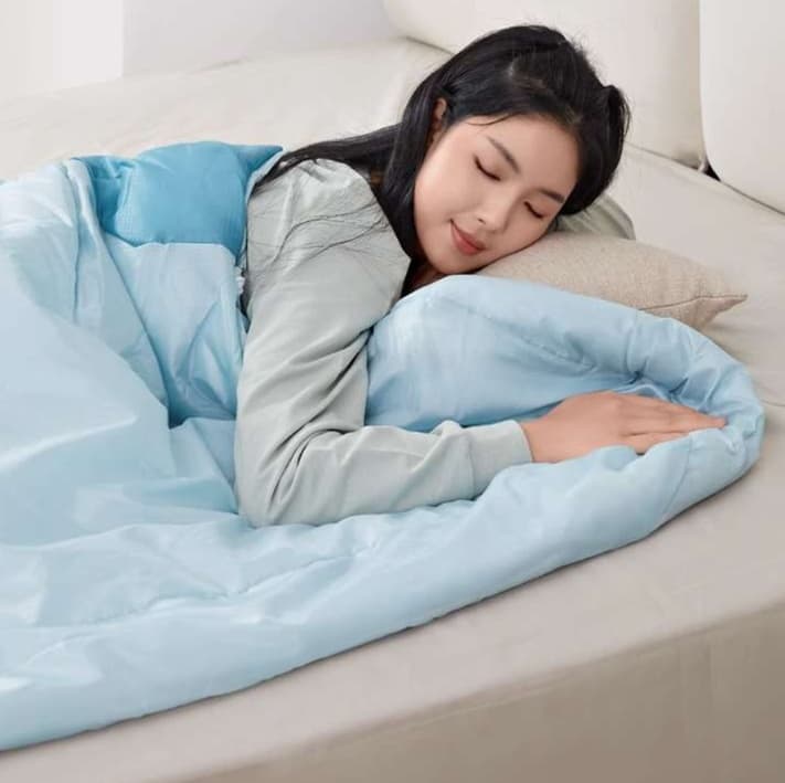 シュラフ フード付き快眠寝袋