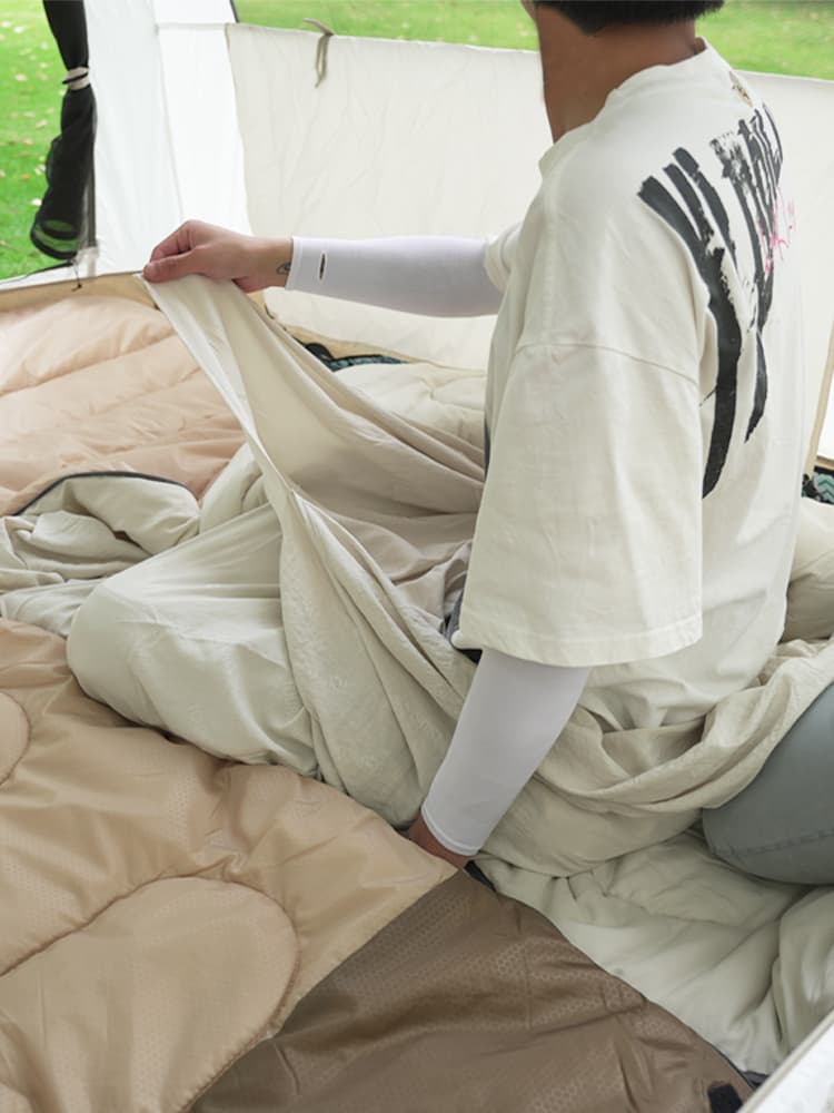 シュラフ なめらか肌触り 極上眠り袋